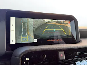 Toyota Land Cruiser 2.8 D 48V Style