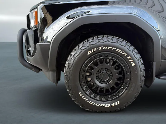 Toyota Land Cruiser 2.8 D 48V Style