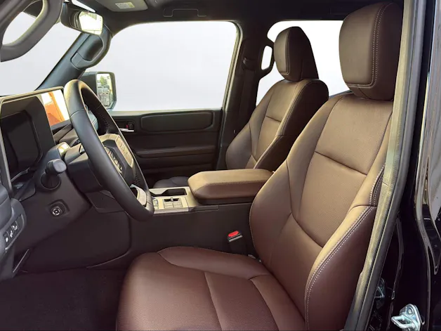 Toyota Land Cruiser 2.8 D 48V Style