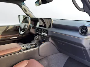 Toyota Land Cruiser 2.8 D 48V Style
