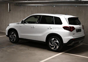 image du véhicule SUZUKI Vitara 1.4 T Piz Sulai Top Hybrid 4x4