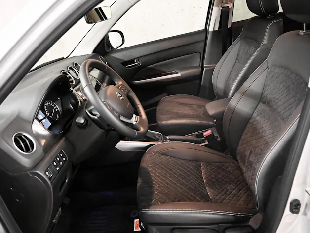 Suzuki Vitara 1.4 T Piz Sulai Top Hybrid 4x4