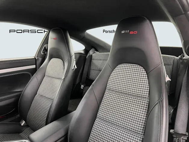Porsche 911 Carrera S