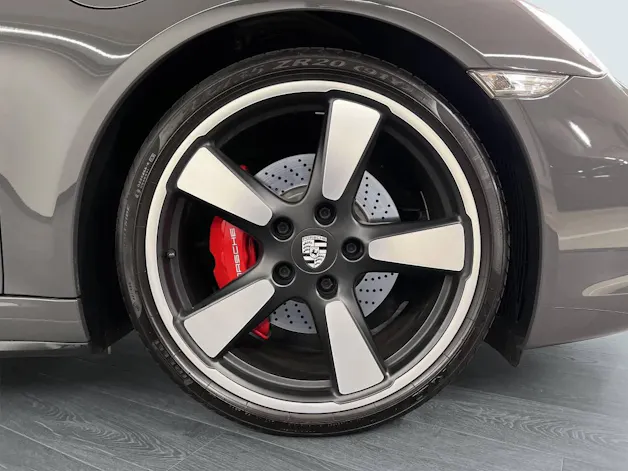 Porsche 911 Carrera S