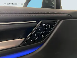 PORSCHE Macan 4S