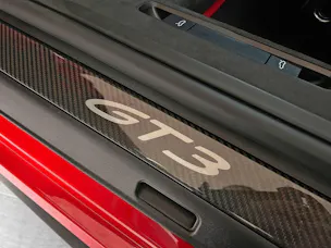 PORSCHE 911 GT3