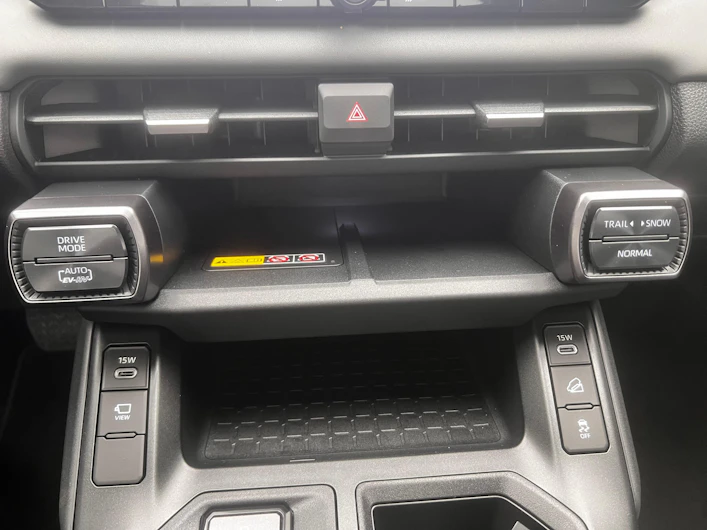 immagine del veicolo SUZUKI ACROSS