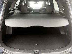 https://vehicle.imgix.net/4414420/27a9dde7-8bf2-4567-993c-aab2b24f219a.jpeg
