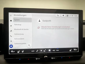 https://vehicle.imgix.net/4414420/c8220968-9075-489c-9c3d-f3d3c1a784bc.jpeg