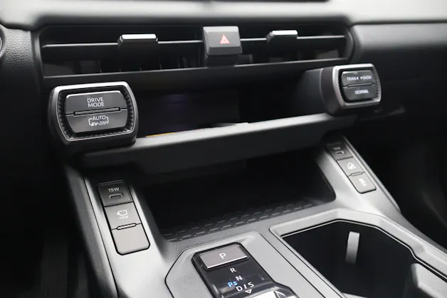 Suzuki Across 2.5 PHEV Compact Top 4x4