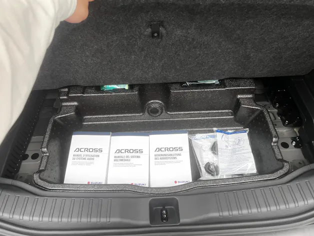 Suzuki Across 2.5 PHEV Compact Top 4x4