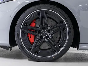 MERCEDES-BENZ A 35 AMG 4MATIC