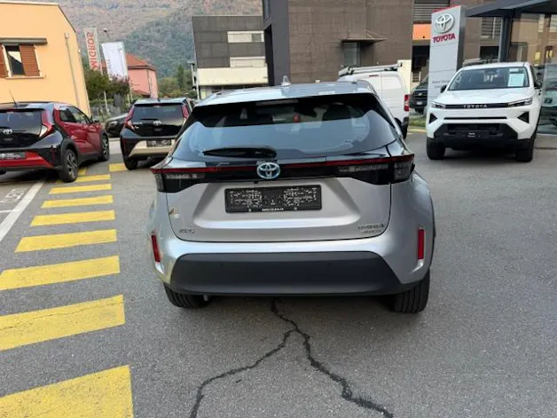 Toyota Yaris Cross 1.5 VVT-i HSD Trend AWD-i