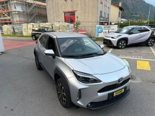 Toyota Yaris Cross 1.5 VVT-i HSD Trend AWD-i