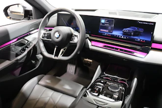 https://vehicle.imgix.net/4414522/9d6815aa-e8bb-4572-bae5-71d9ffd8bc28.JPG