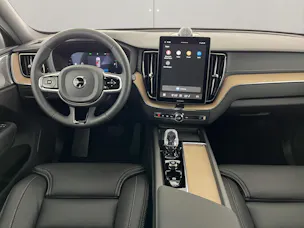VOLVO XC60 2.0 T8 TE Ultra Bright eAWD