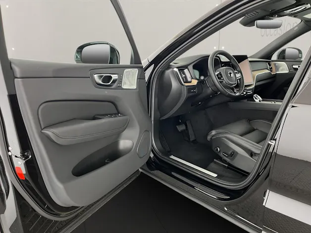 VOLVO XC60 2.0 T8 TE Ultra Bright eAWD