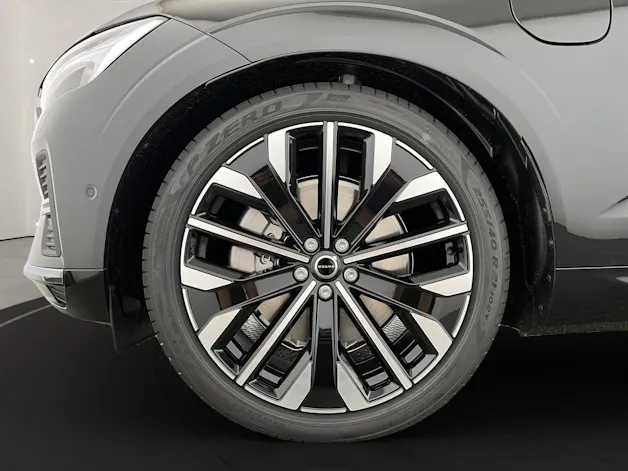 VOLVO XC60 2.0 T8 TE Ultra Bright eAWD