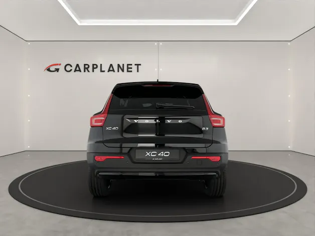 Volvo XC40 2.0 B3 MH Plus Dark