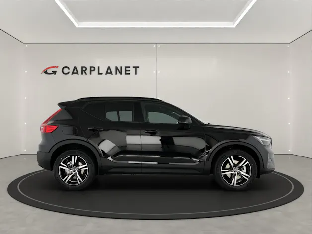 Volvo XC40 2.0 B3 MH Plus Dark
