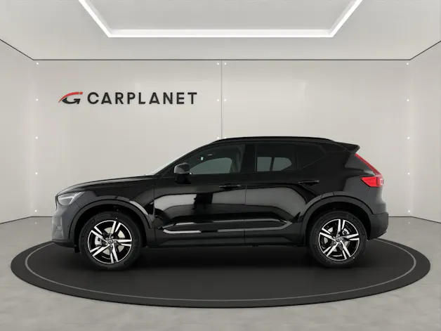Volvo XC40 2.0 B3 MH Plus Dark