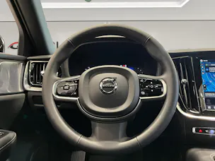 VOLVO V60 2.0 T6 TE Ultra Dark eAWD