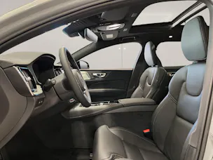 VOLVO V60 2.0 T6 TE Ultra Dark eAWD