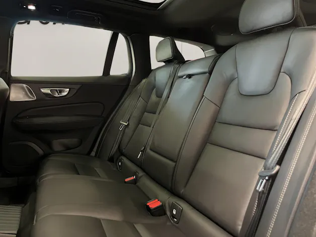 VOLVO V60 2.0 T6 TE Ultra Dark eAWD