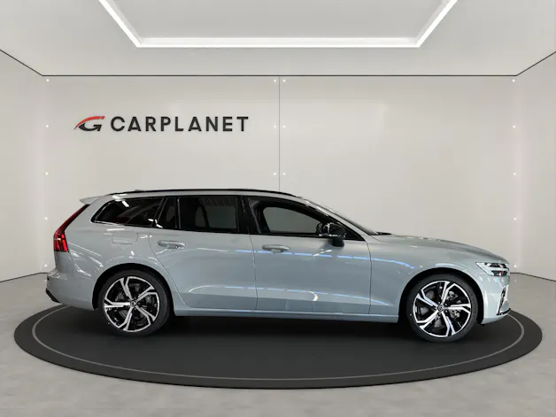 VOLVO V60 2.0 T6 TE Ultra Dark eAWD