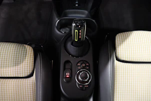 immagine del veicolo MINI F56 Cooper SE