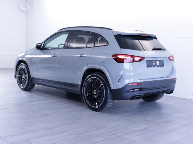 Mercedes-Benz GLA 200 Night Star AMG Line