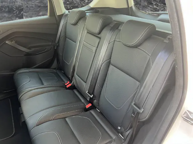 Ford Kuga 2.0 TDCi 180 Titanium S