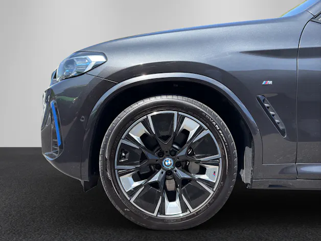 BMW iX3 M Sportpaket Impressive