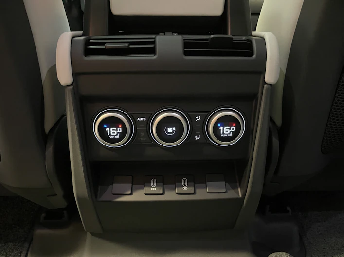 Fahrzeugbild LAND ROVER DEFENDER