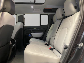 Fahrzeugbild LAND ROVER Defender 110 3.0 D I6 350 X-Dynamic HSE