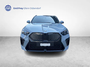 Fahrzeugbild BMW iX2 30 xDrive30