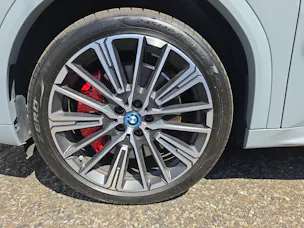 BMW iX2 30 xDrive30