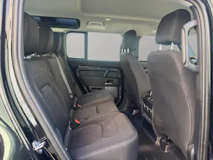 Land Rover Defender 110 3.0 D I6 200