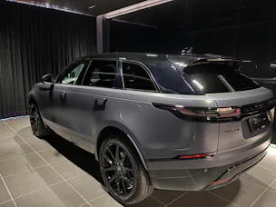 Land Rover Range Rover Velar 2.0 P400e Belgravia Edition Satin