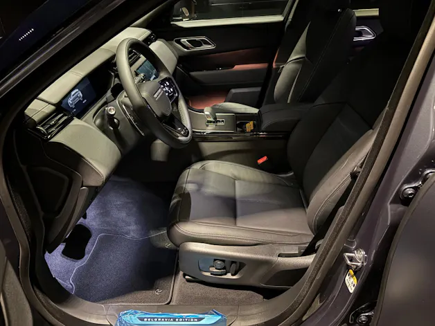 Land Rover Range Rover Velar 2.0 P400e Belgravia Edition Satin