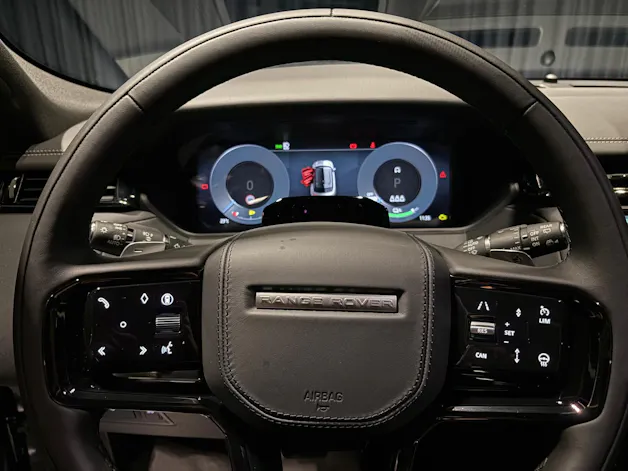 Land Rover Range Rover Velar 2.0 P400e Belgravia Edition Satin
