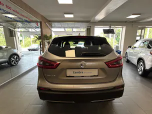 NISSAN Qashqai 1.2 DIG-T Tekna