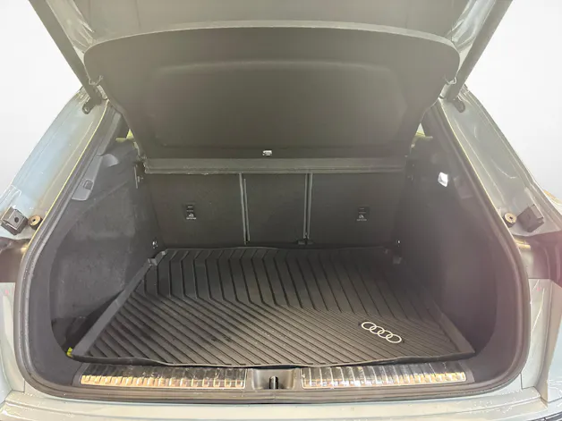 Audi Q3 SUV 2.0 TFSI S line quattro S-Tronic