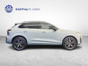 Fahrzeugbild AUDI Q3 SUV 2.0 TFSI S line quattro S-Tronic