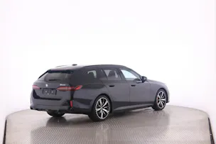 BMW 530e xDrive Touring