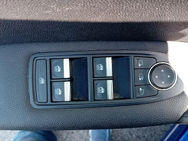 Renault Captur 1.3 TCe Intens EDC