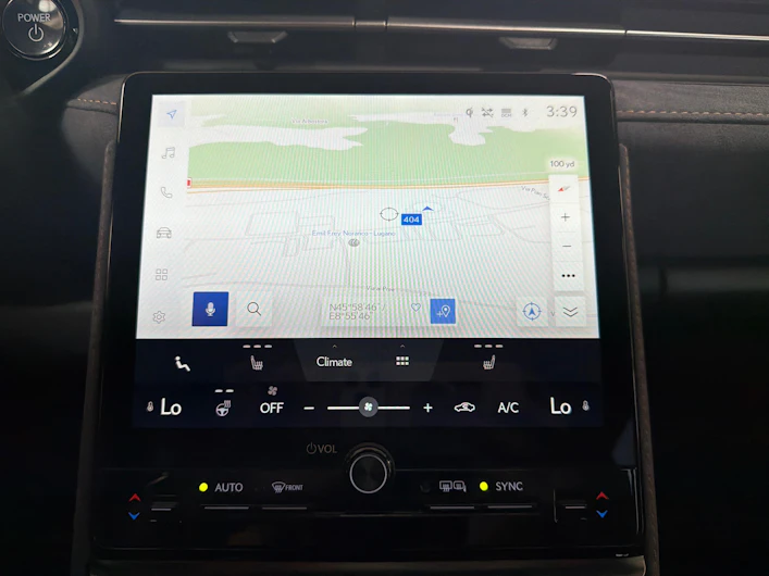 Fahrzeugbild LEXUS LBX