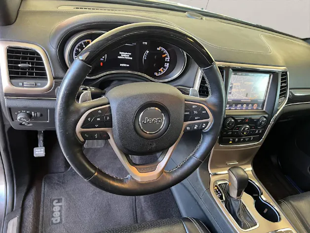 Jeep Grand Cherokee 3.0 CRD 250PS Overland inkl. AHK