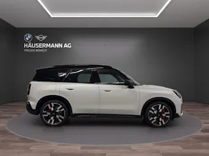 MINI Countryman U25 2.0i John Cooper Works ALL4