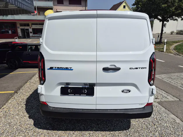 Ford E-Transit C Van 320 L1 Trend 82.5 kWh